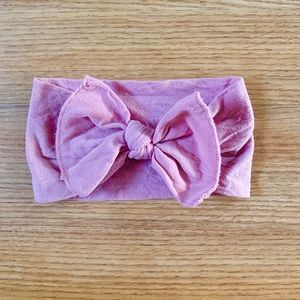 Baby Bling Bows mauve knot